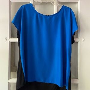 NWT Market & Spruce ladies short sleeve top. Size XL.